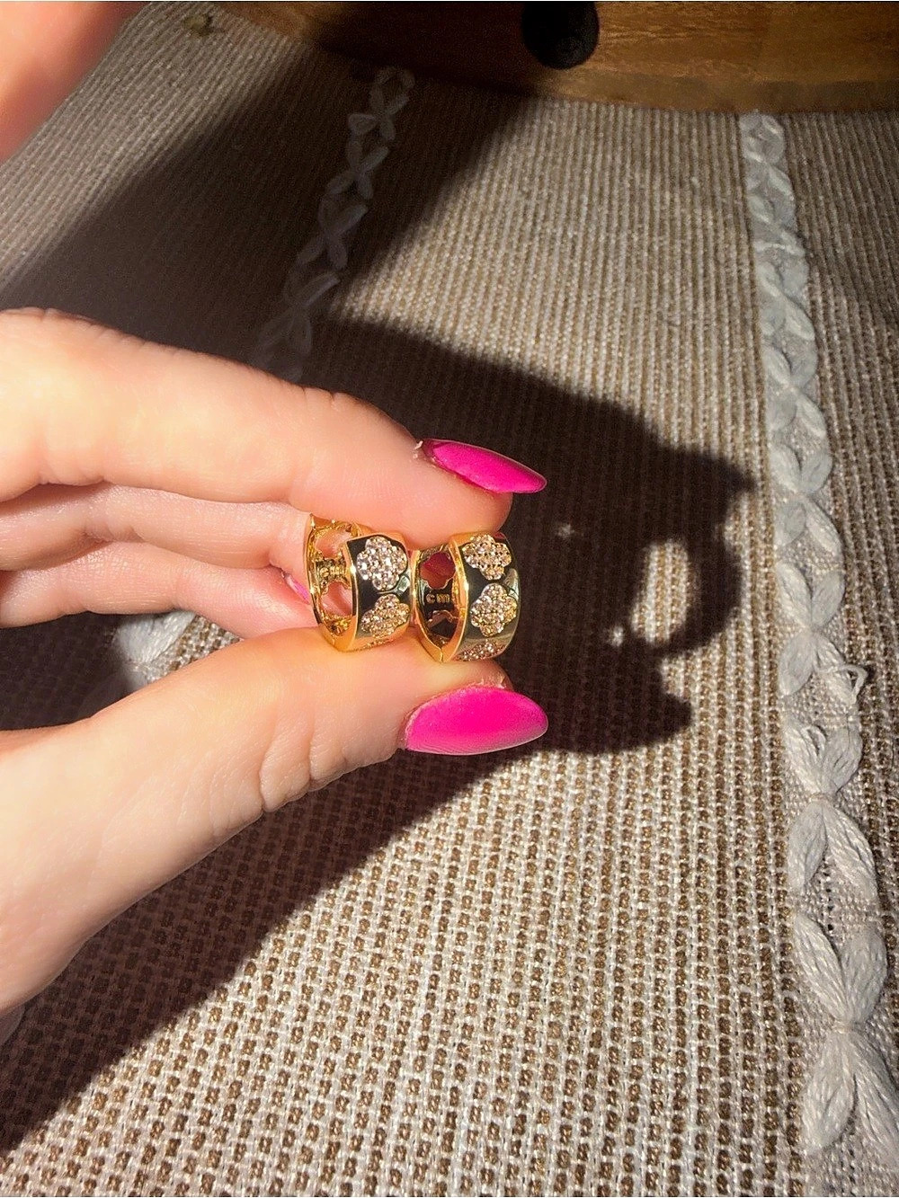 Clover Huggie Earrings